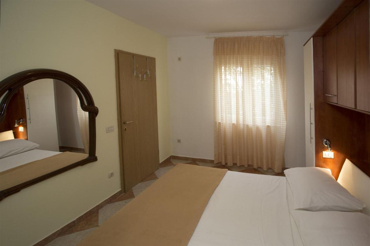 Apartments Gudelj Τρογκίρ Εξωτερικό φωτογραφία